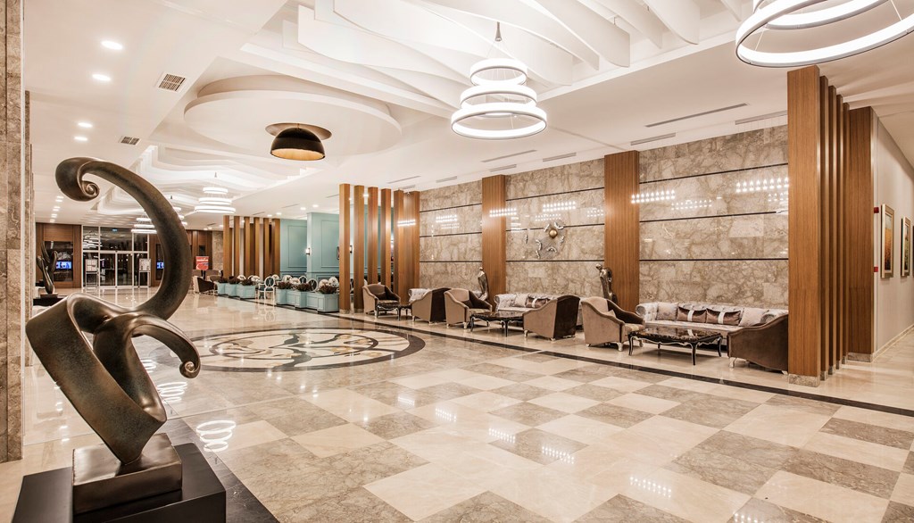 Palm Wings Ephesus Resort Hotel: Lobby