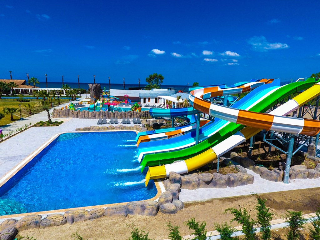Palm Wings Ephesus Resort Hotel: Pool