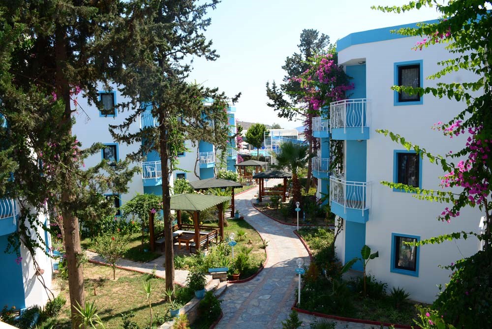 Costa Carina Resort Hotel