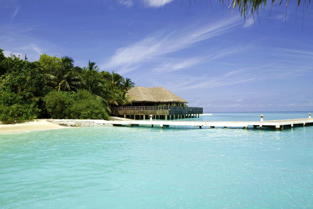 Eriyadu Island Resort: Hotel exterior
