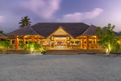 Kudafushi Resort & Spa: Restaurant - photo 5