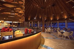 Ozen by Atmosphere at Maadhoo: Restaurant - photo 7
