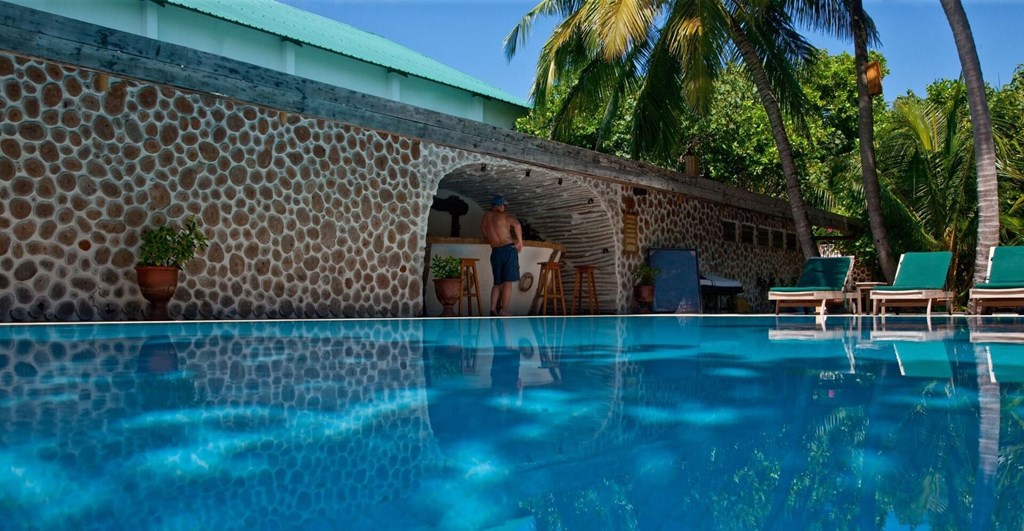 Reethi Beach Resort Maldives: Pool