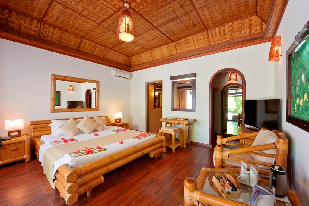 Angaga Island Resort and Spa: Room