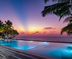Fiyavalhu Maldives: Pool