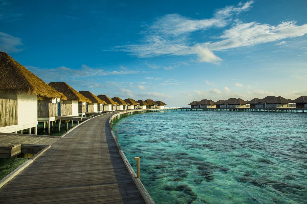 COMO Maalifushi: Hotel exterior