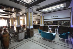 Grand Corner Boutique Hotel: Lobby - photo 19