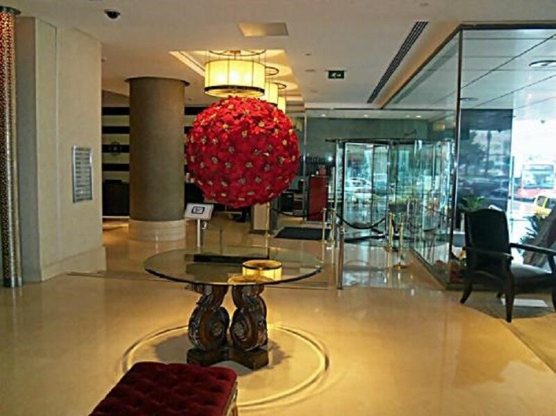 Movenpick Hotel Izmir: Lobby