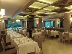 Kaya Izmir Thermal & Spa Hotel: Restaurant - photo 8