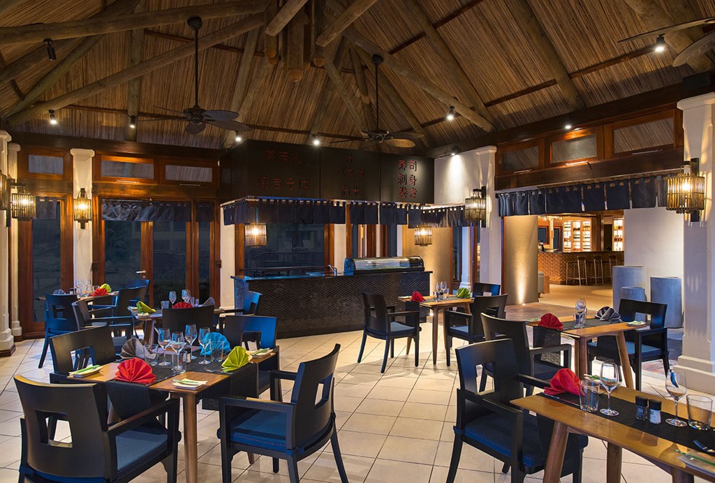 C Mauritius: Restaurant