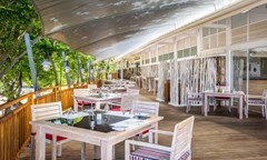 Radisson Blu Azuri Resort & Spa Mauritius: Restaurant - photo 24