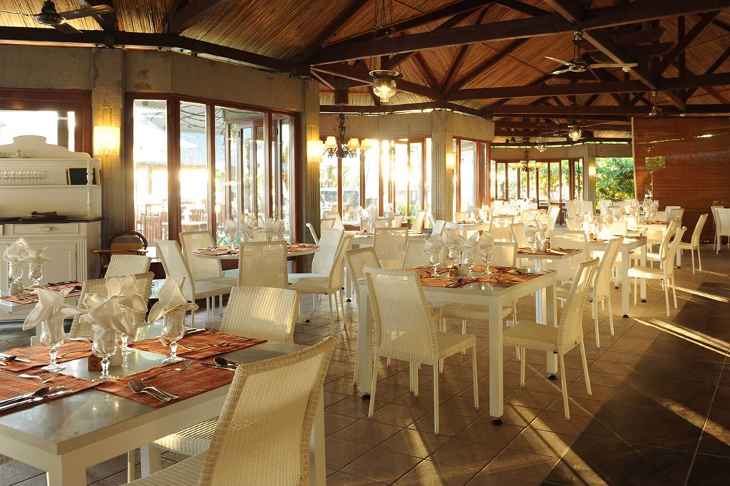 Veranda Grand Baie Hotel & Spa: Restaurant