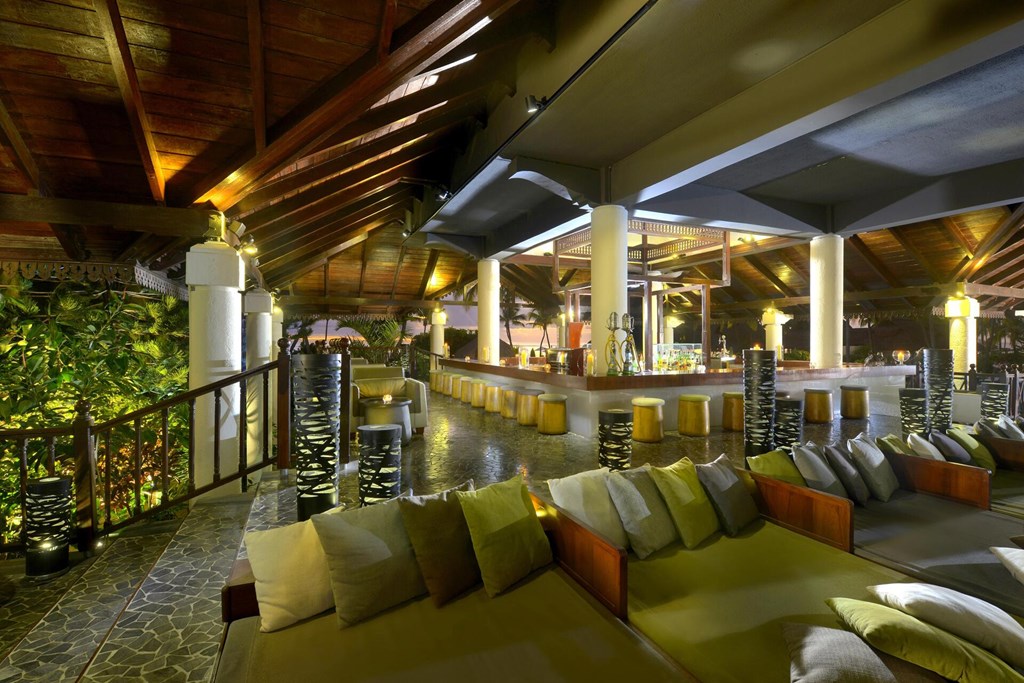 Sofitel Mauritius L'Impérial Resort & Spa: Bar