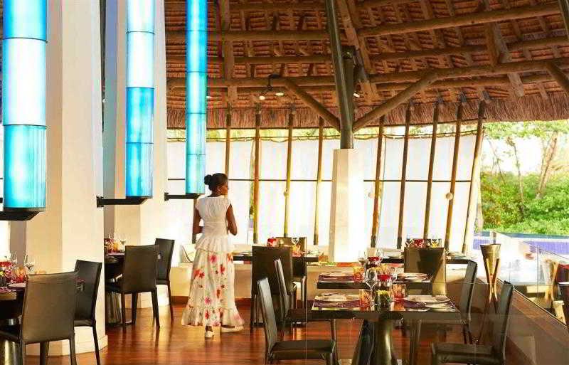 SO/ Sofitel Mauritius: Restaurant