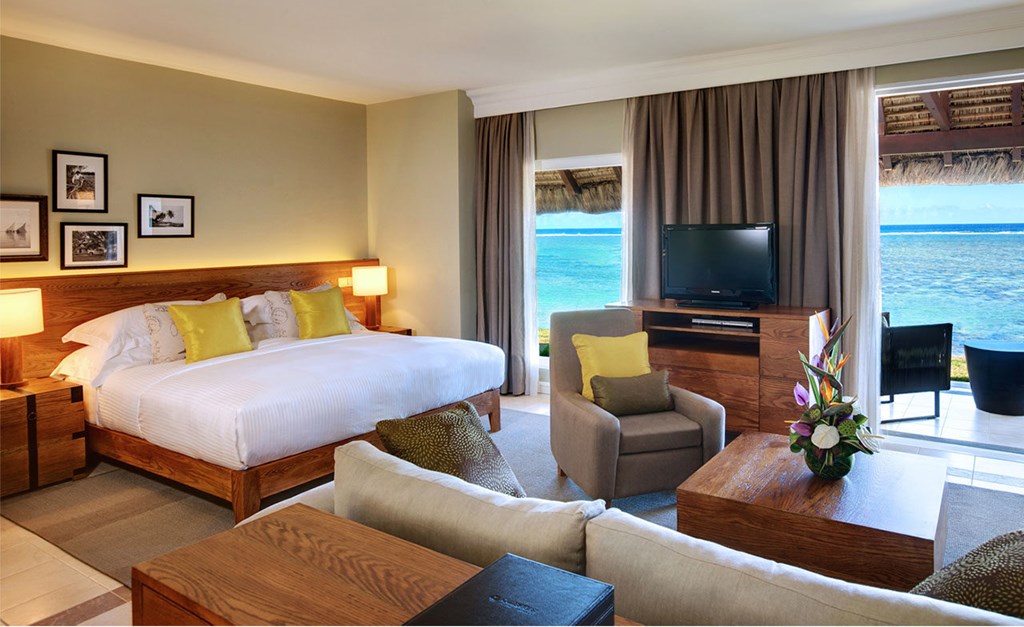 Outrigger Mauritius Beach Resort: Room DOUBLE BEACH FRONT