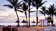 Outrigger Mauritius Beach Resort: Beach - photo 13
