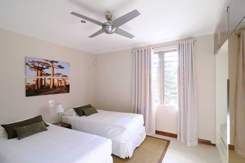 Paradise Beach Apartments by Horizon Holidays: Room