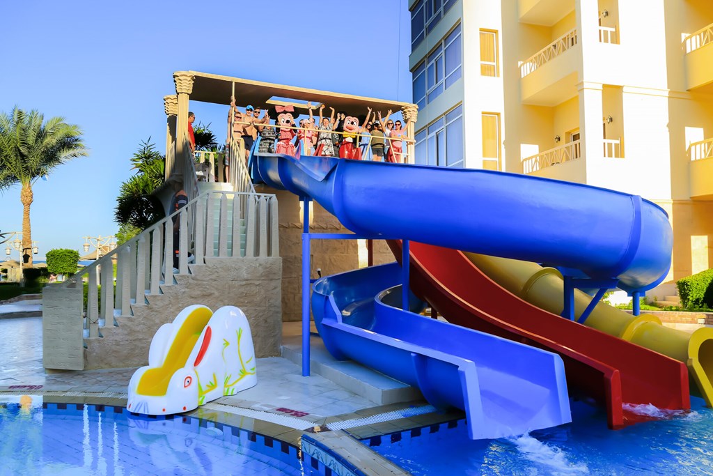 AMC Royal Hotel & Spa: Pool