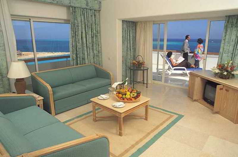 Hilton Hurghada Plaza: Room DOUBLE DELUXE