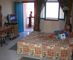 Le Pacha Resort: Room FAMILY ROOM SEA VIEW