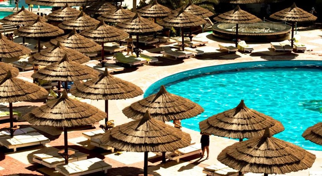 Seagull Beach Resort: Pool