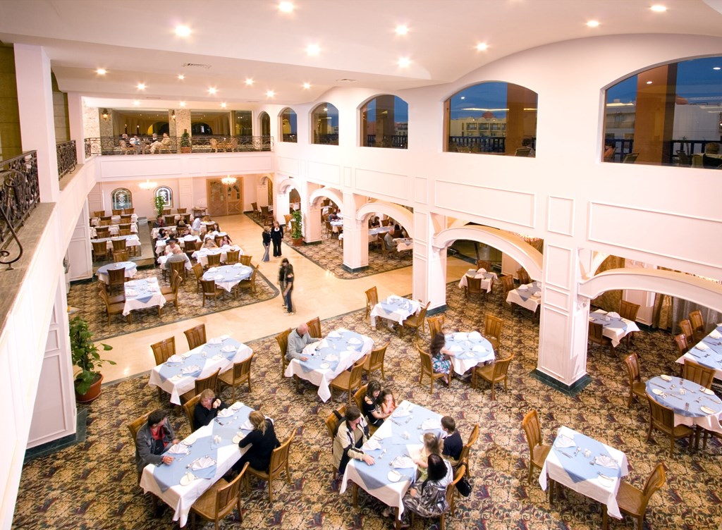 Titanic Palace & Aqua Park: Restaurant