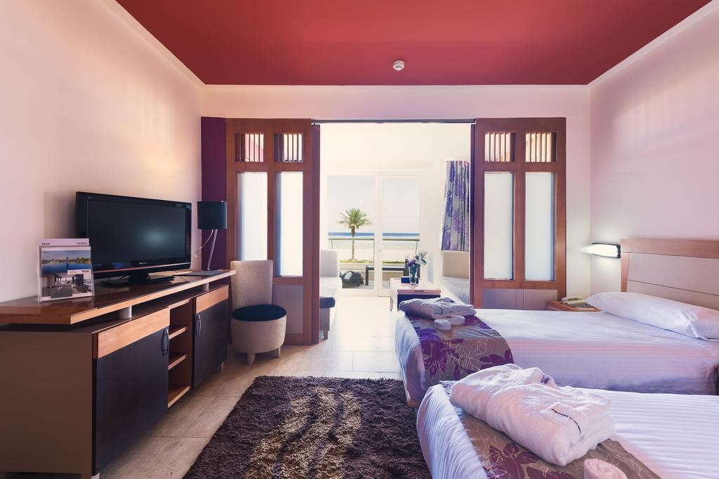 Barcelo Tiran Sharm Resort: Room FAMILY ROOM SEA VIEW