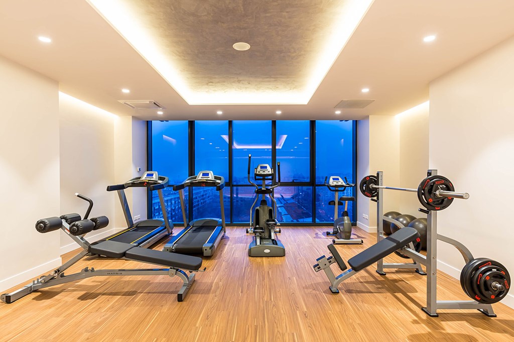 Mercure Almaty City Center: Sports and Entertainment