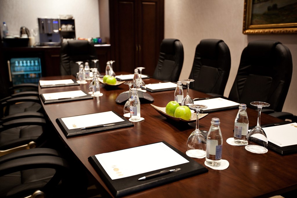 Intercontinental Almaty: Conferences