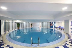 Ramada by Wyndham Almaty: Pool - photo 2