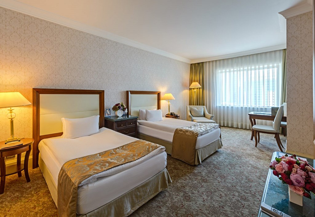 Rixos President Astana: Room TWIN DELUXE KING BED