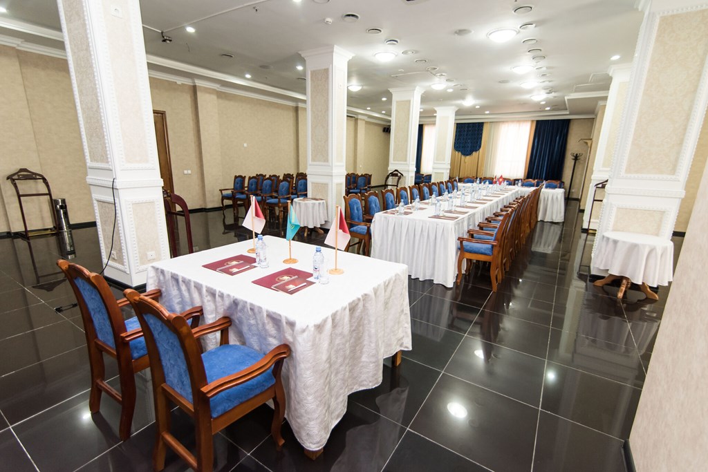 King Hotel Astana: Conferences