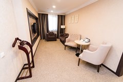 King Hotel Astana: Room - photo 25