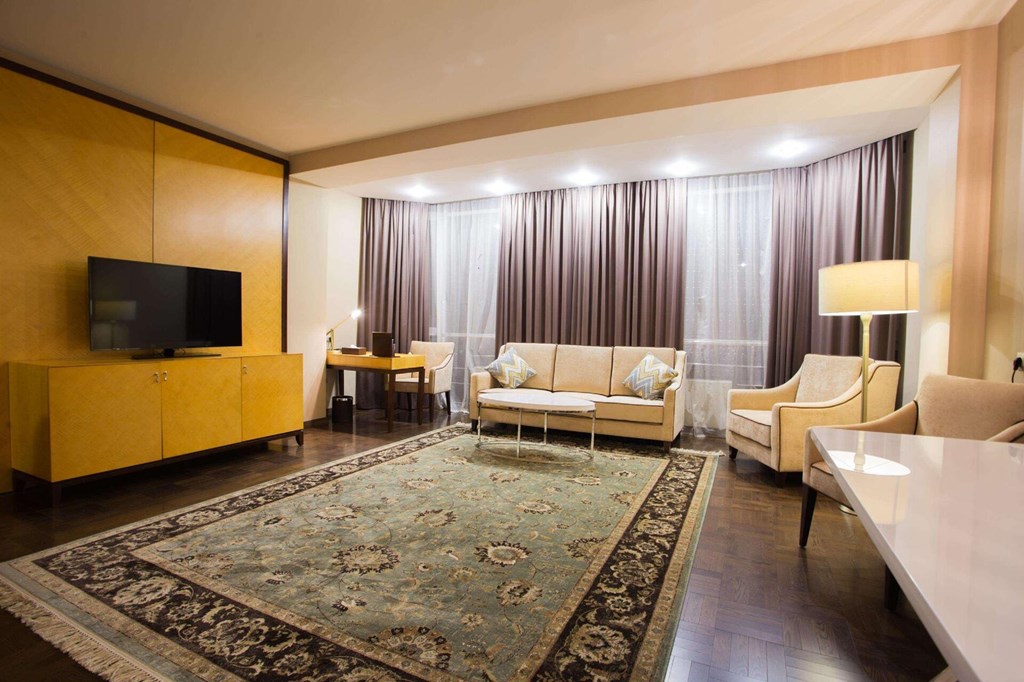 Best Western Plus Astana: Room APARTMENT NON SMOKING