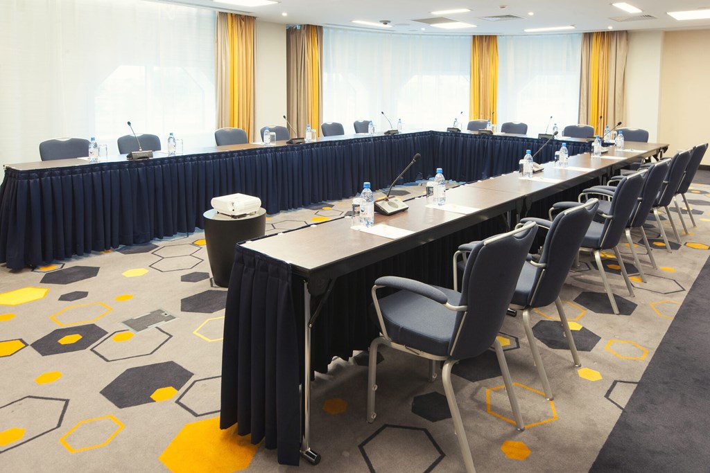 Park Inn By Radisson Astana: Conferences