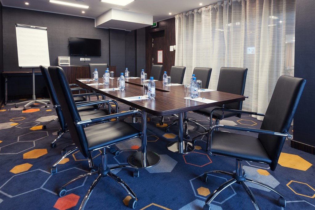 Park Inn By Radisson Astana: Conferences