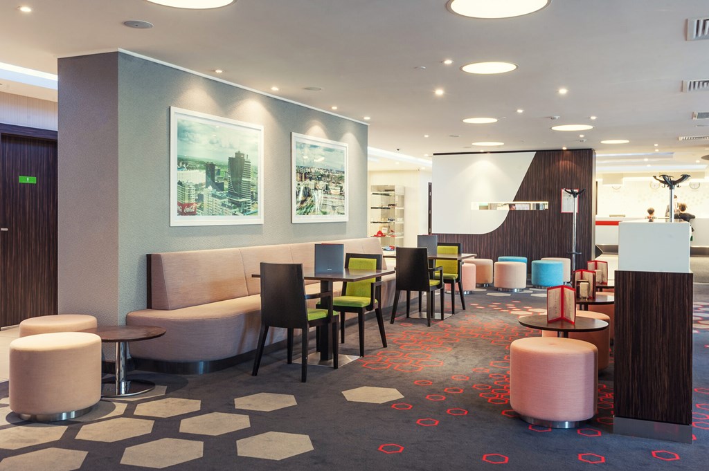 Park Inn By Radisson Astana: Lobby