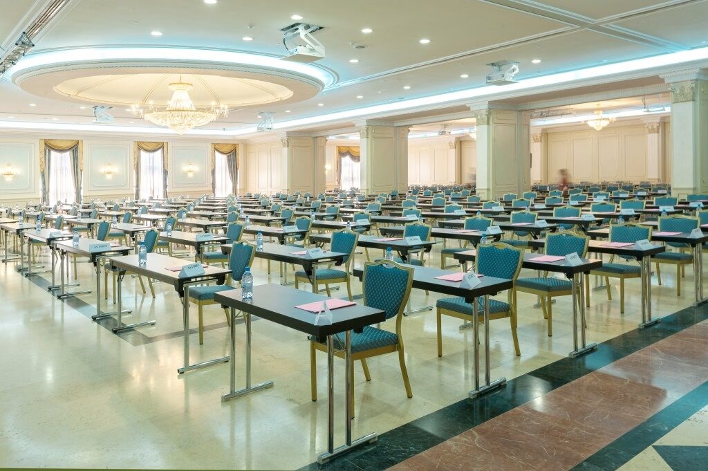 Radisson Hotel Astana: Conferences