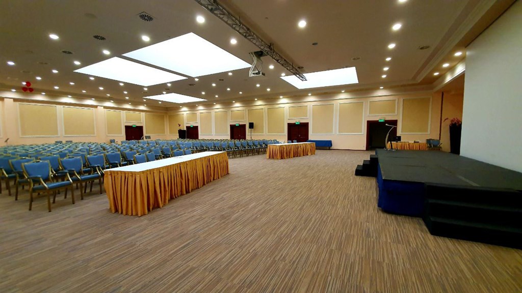 Radisson Hotel Astana: Conferences