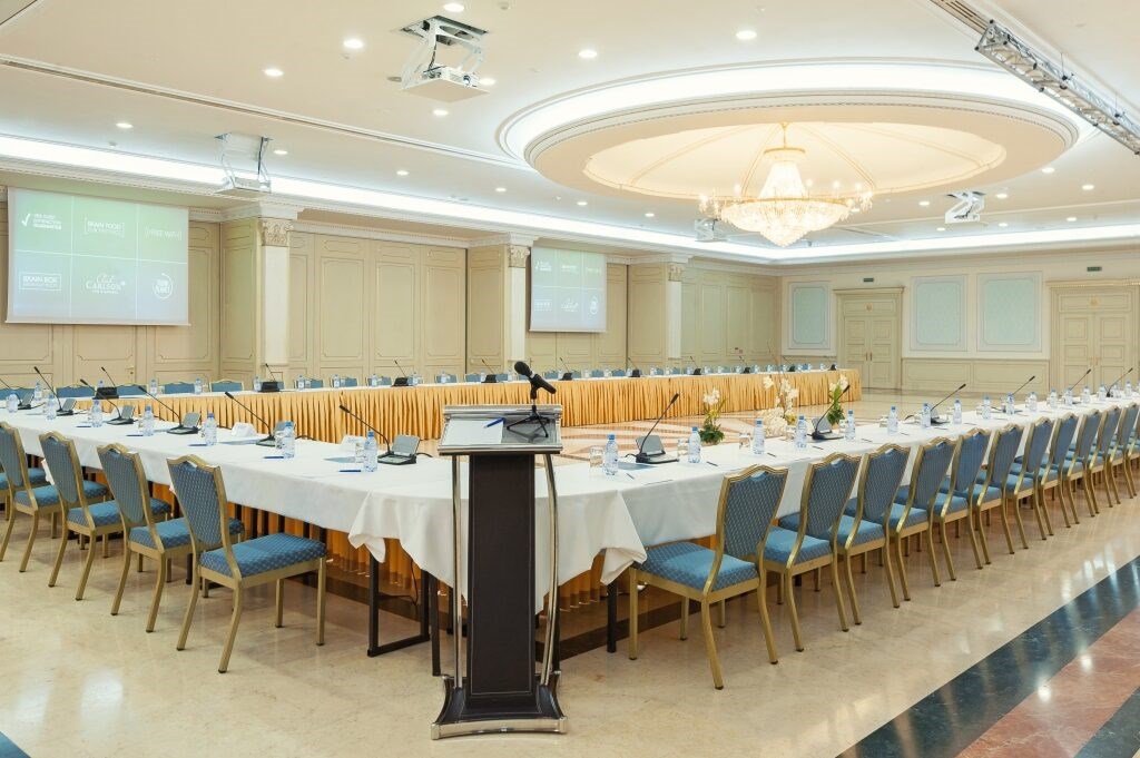 Radisson Hotel Astana: Conferences