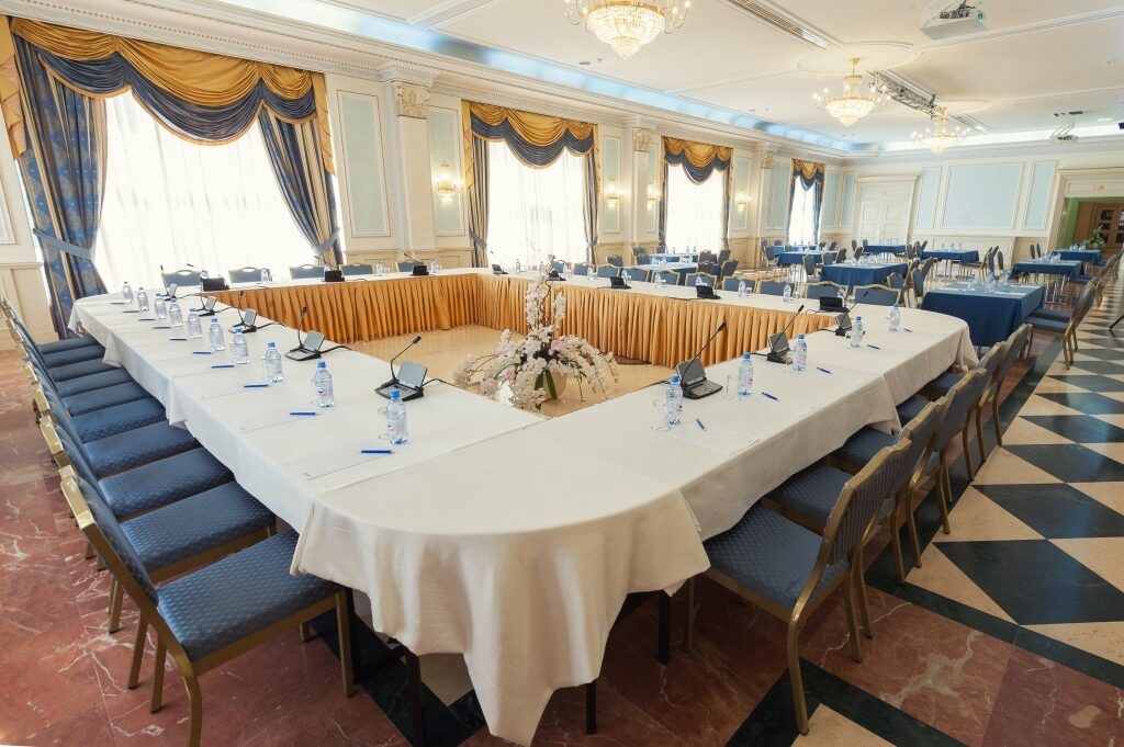 Radisson Hotel Astana: Conferences