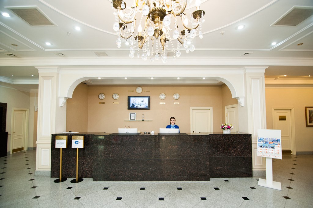 Kazzhol Hotel Astana: Lobby