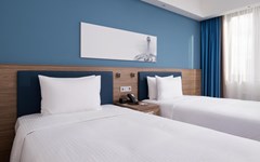 Hampton Inn Astana: Room - photo 11