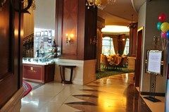 Diplomat Hotel and Business Center: Lobby - photo 24