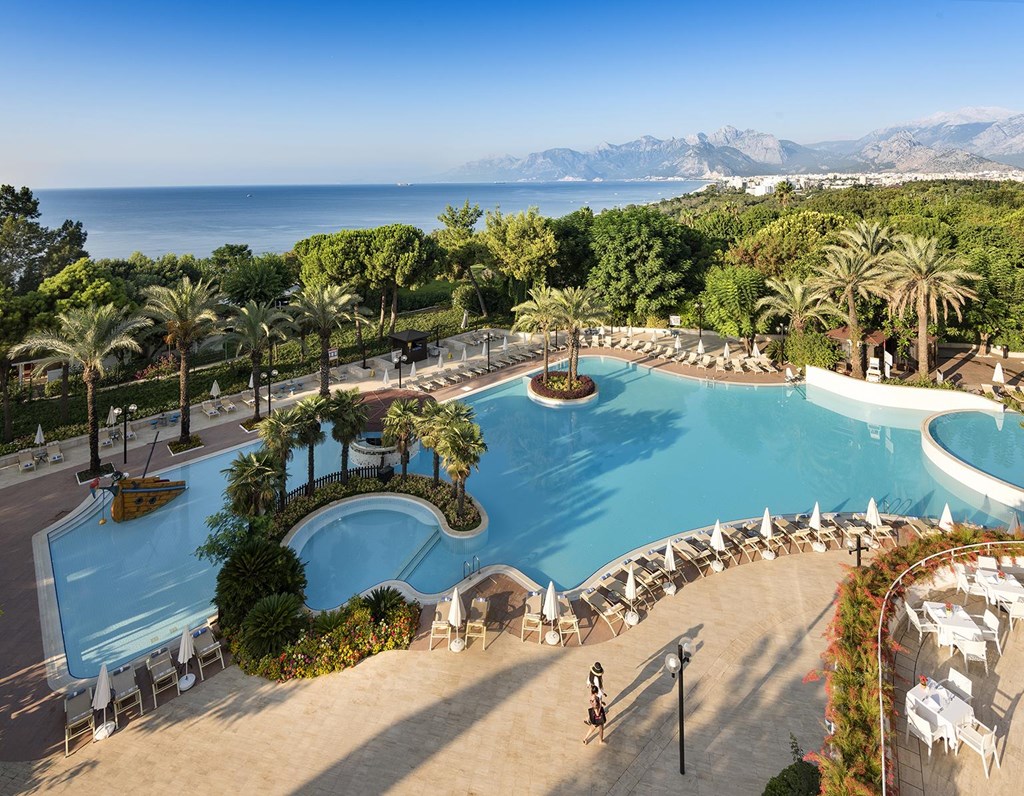 Rixos Downtown Antalya: Бассейн