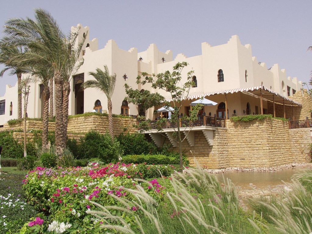 Four Seasons Resort Sharm El Sheikh: Здание отеля