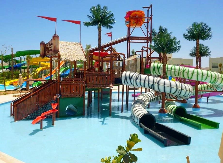 Le Royal Holiday Aqua Park Resort