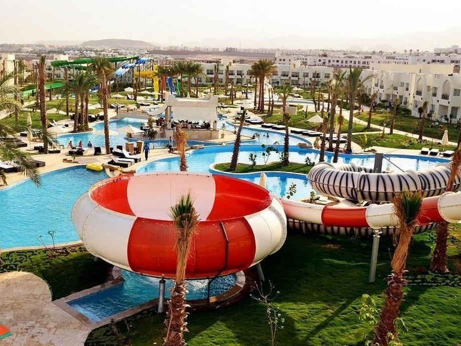 Le Royal Holiday Aqua Park Resort