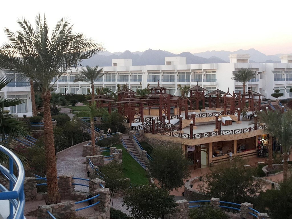 Queen Sharm Resort