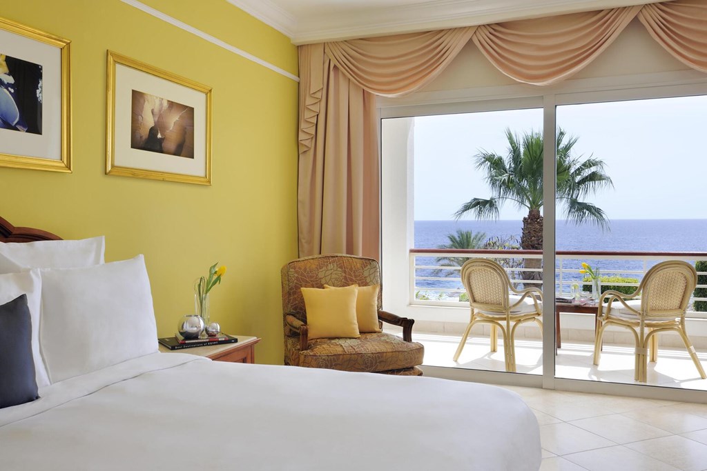 Renaissance Golden View Beach Resort